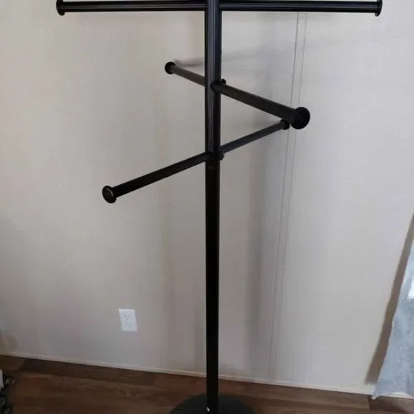 Towel Rack - Picture 3 of 10